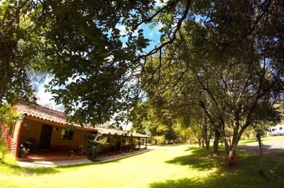 Villa Pátzcuaro Garden Hotel & RV Park